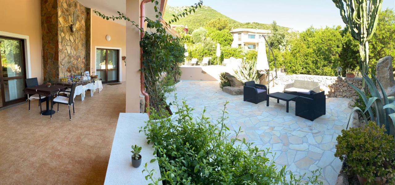 Casa Mariluka Bed & Breakfast Capoterra Exterior foto